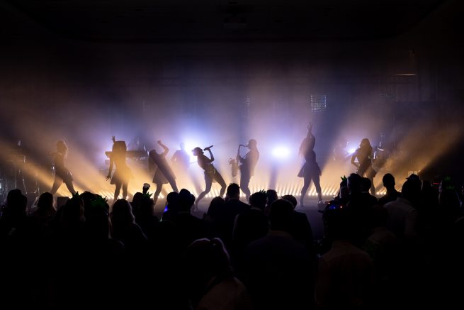 Hot Town show op bedrijfsevent Total Energies